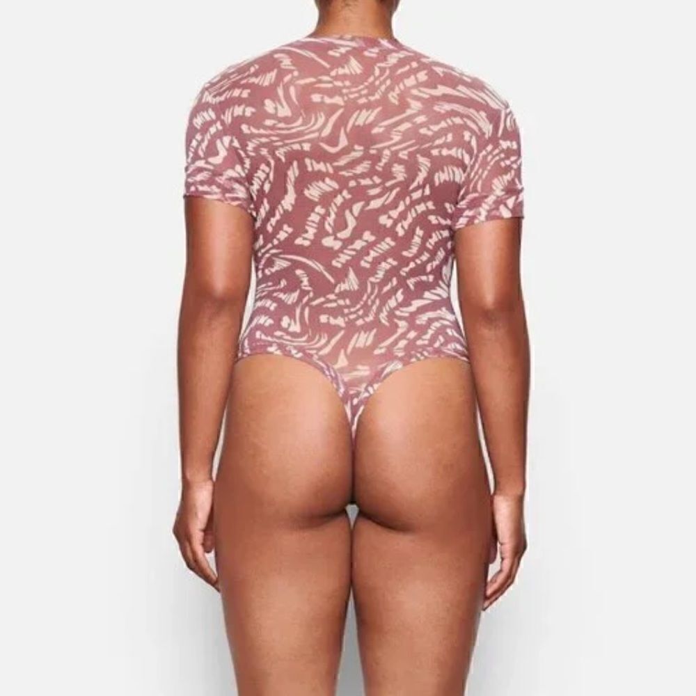 NWT Skims Summer Mesh Raspberry Swirl T-shirt Bodysuit Size S